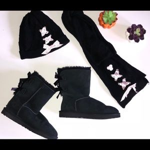 Women’s UGG black Bailey boots size 7